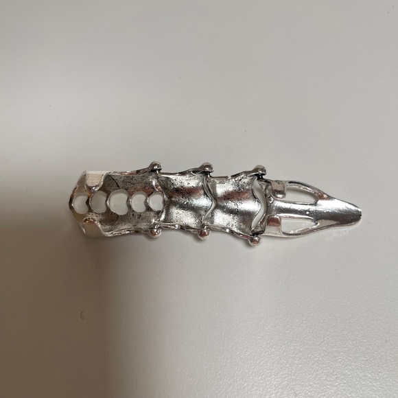 Halloween hand bracelet skull finger skeleton and full finger armour ring - Picture 3 of 5